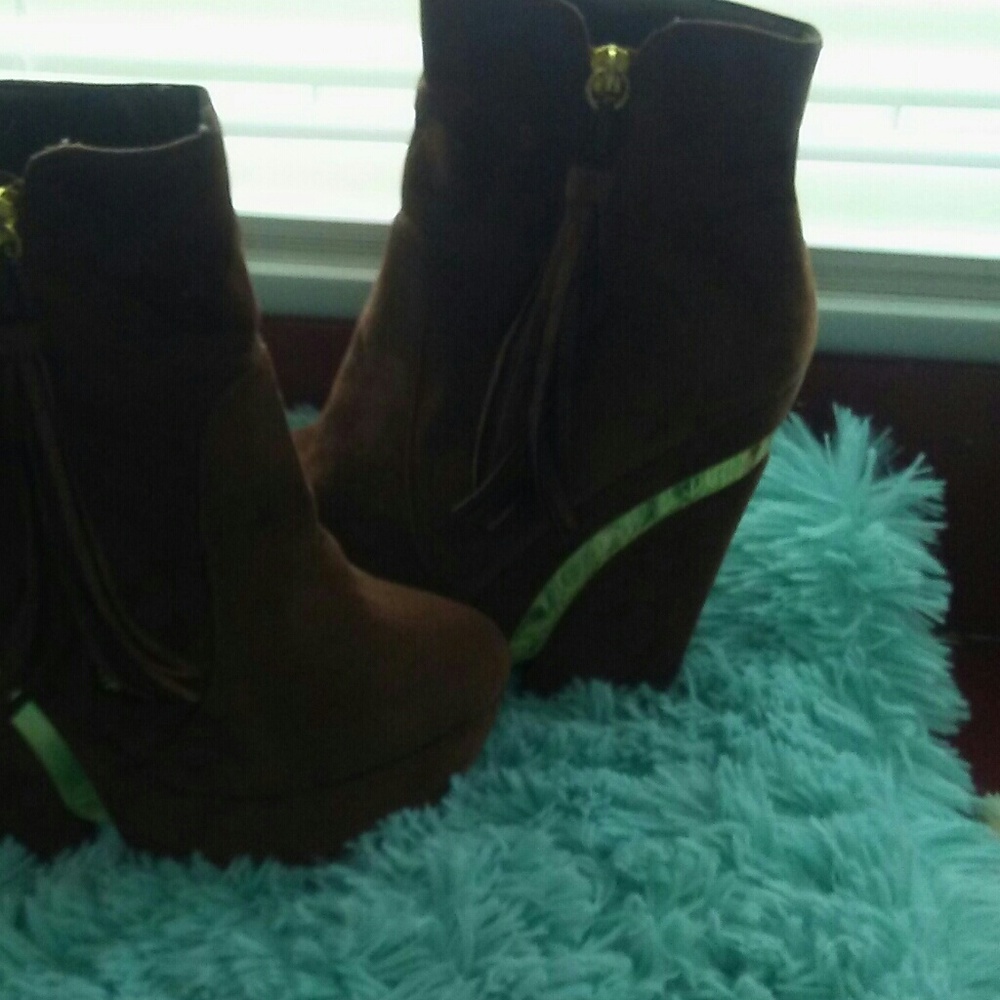 Shoes